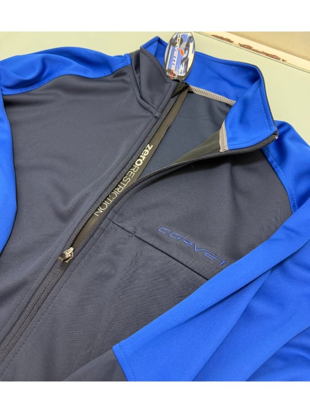 New Zero Restriction Corvette Golf Jacket Mens M Full Zip Long Sleeve Blue NWT